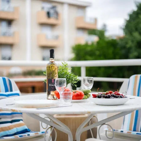 Athena Appartement *